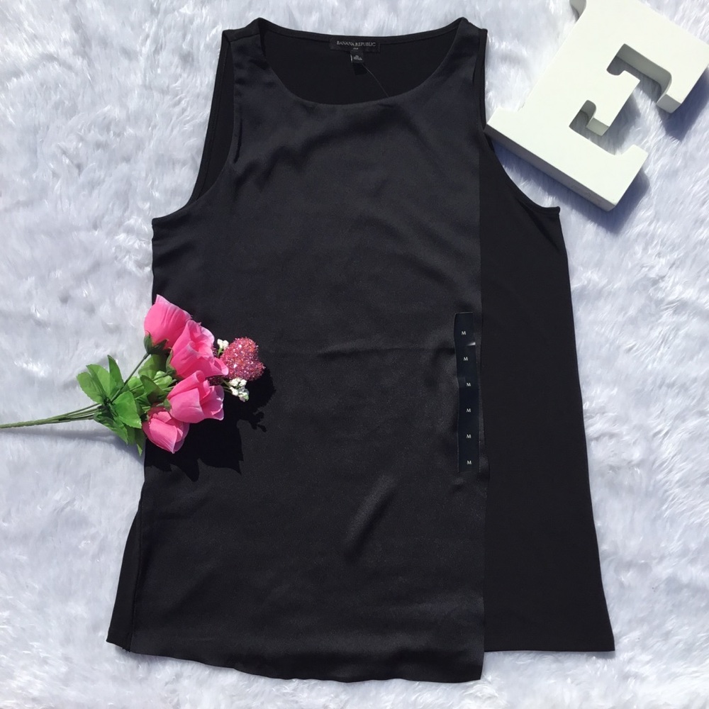 Banana Republic Sleeveless Black Top NWT